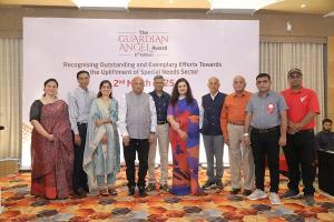Our Samprat Education & Charitable Trust – Junagadh was awarded the Guardian Angel Award by Vishalveen Foundation Ahmedabad for its excellent work in the field of Divyang.